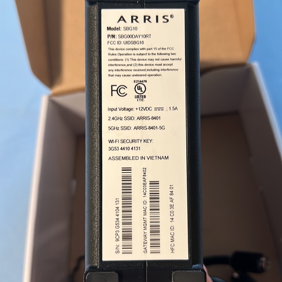 Cable modem + WiFi router - Picture 3 of 5